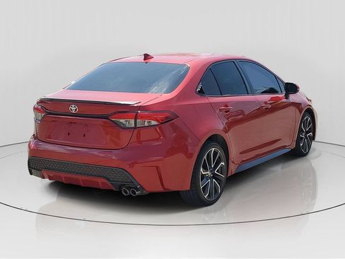 Used 2021 Toyota Corolla XSE FWD image 4