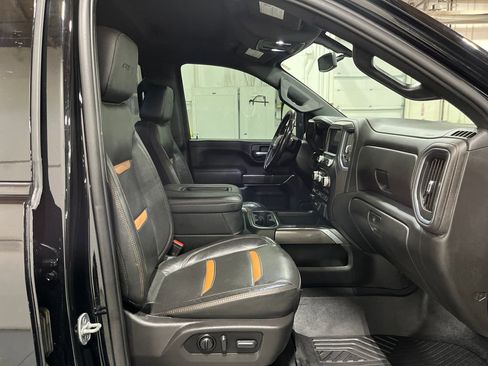 Used 2022 GMC Sierra 2500 AT4 w/ Gooseneck/5TH Wheel Package image 24