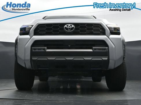 Used 2025 Toyota 4Runner TRD Off-Road Premium w/ Tow Technology Package AWD/4WD image 33