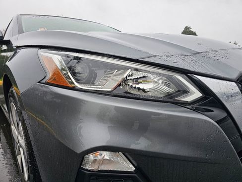 Used 2021 Nissan Altima 2.5 S w/ Driver Assist Package image 7