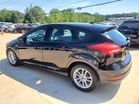 Used 2018 Ford Focus SE image 11