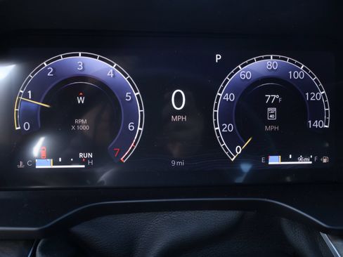 New 2026 Jeep Grand Cherokee L Limited AWD/4WD image 4