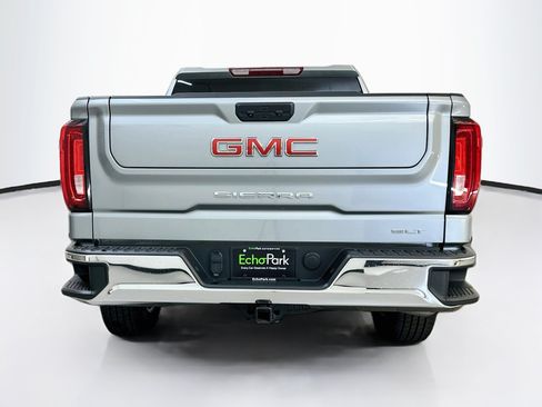 Used 2025 GMC Sierra 1500 SLT AWD/4WD image 7