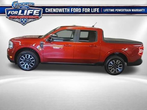 Used 2024 Ford Maverick Lariat AWD/4WD image 2