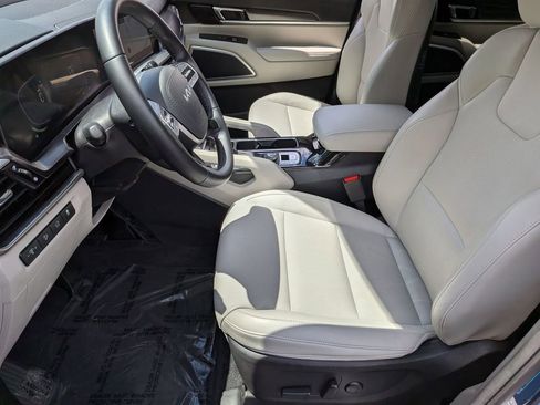 Used 2025 Kia Telluride S image 22