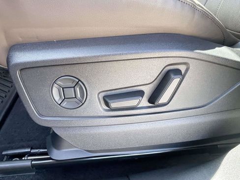 Certified 2025 Audi Q5 Prestige AWD/4WD image 16
