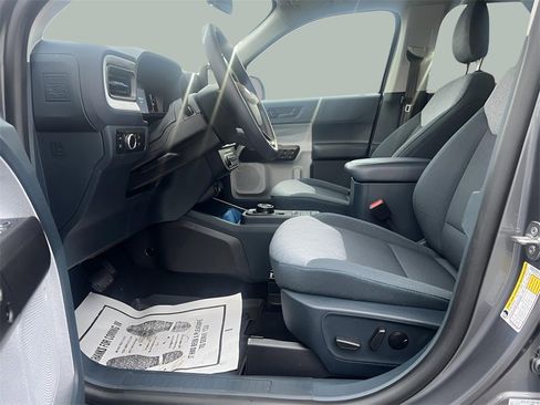 Used 2025 Ford Maverick XLT w/ XLT Luxury Package image 21