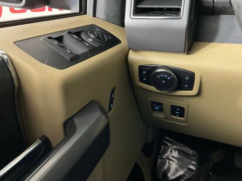 Used 2018 Ford F150 XLT w/ Equipment Group 301A Mid RWD image 18