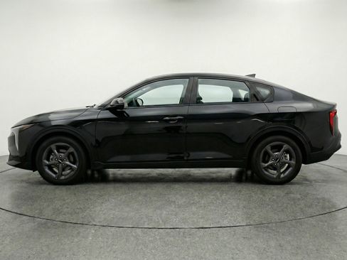 Used 2025 Kia K4 FWD image 5