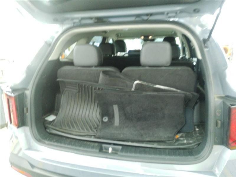Used 2024 Kia Sorento S AWD/4WD image 7