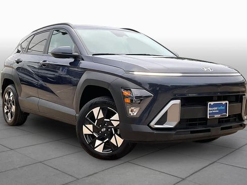 Certified 2024 Hyundai Kona SEL AWD/4WD image 3