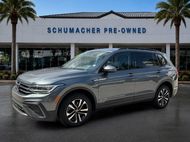 Used 2023 Volkswagen Tiguan S FWD image 3