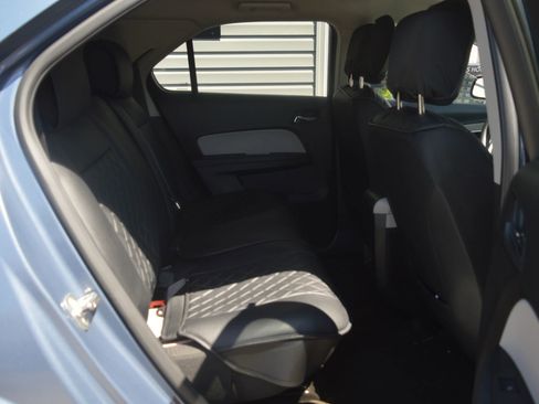 Used 2011 Chevrolet Equinox LT w/ Driver Convenience Package FWD image 19