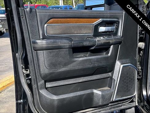 Used 2024 RAM 3500 Laramie w/ Towing Technology Group AWD/4WD image 21