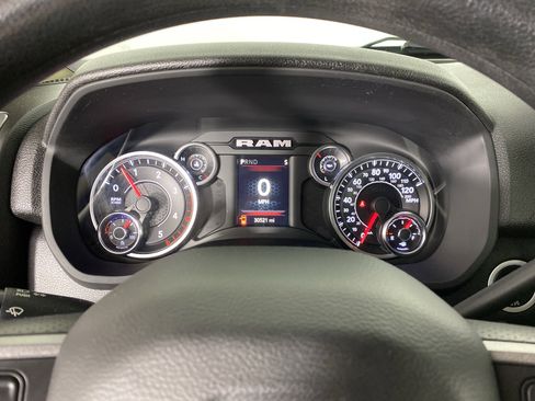 Used 2020 RAM 3500 Tradesman image 20