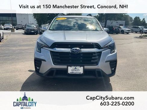 Used 2023 Subaru Ascent Limited w/ Technology Package AWD/4WD image 2
