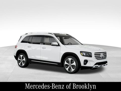 Certified 2026 Mercedes-Benz GLB 250 4MATIC image 15