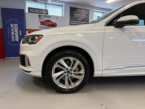 Used 2021 Audi Q7 3.0T Premium Plus AWD/4WD image 19