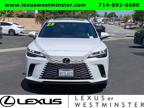 Used 2025 Lexus RX 350h w/ Convenience Package image 2