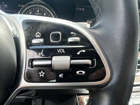 Used 2019 Mercedes-Benz E 450 4MATIC Sedan w/ Premium Package image 33