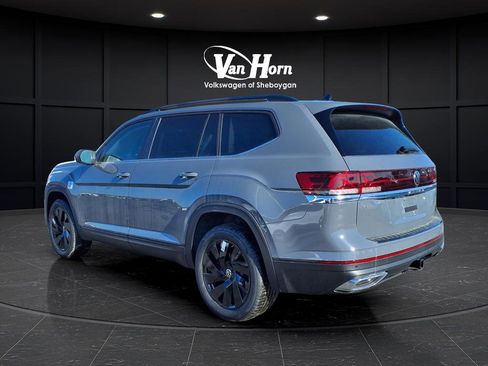 New 2026 Volkswagen Atlas SE AWD/4WD image 4