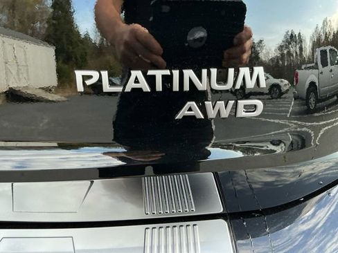 New 2026 Nissan Rogue Platinum AWD/4WD image 19