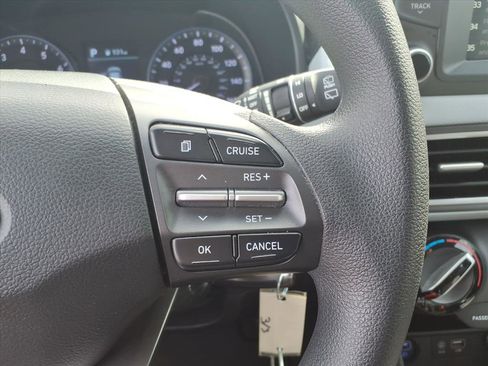 Used 2020 Hyundai Kona SE AWD/4WD image 29