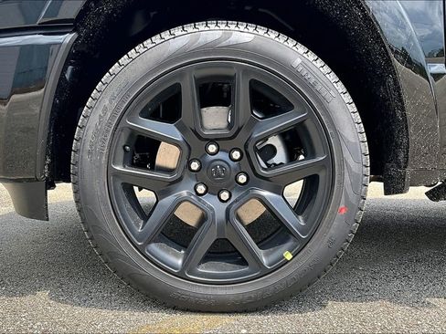 New 2026 RAM 1500 Laramie w/ Night Edition AWD/4WD image 10