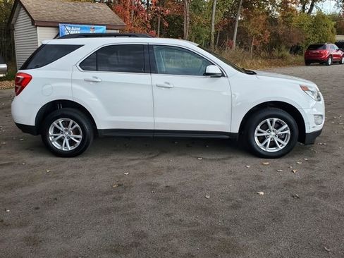 Used 2017 Chevrolet Equinox LT w/ Convenience Package FWD image 7