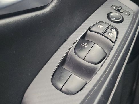 Used 2023 Nissan Sentra SV FWD image 27