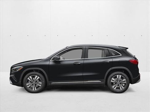 New 2026 Mercedes-Benz GLA 250 image 3