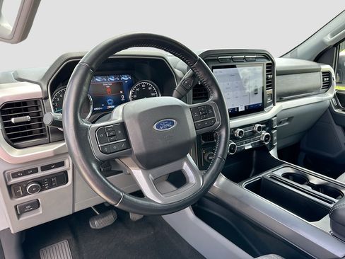 Used 2022 Ford F150 XLT w/ Equipment Group 302A High AWD/4WD image 9