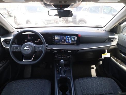 New 2026 Nissan Kicks SV w/ SV Premium Package image 7