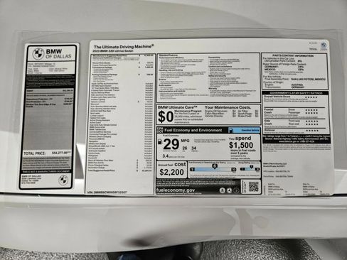 Certified 2025 BMW 330i xDrive Sedan w/ Convenience Package AWD/4WD image 17