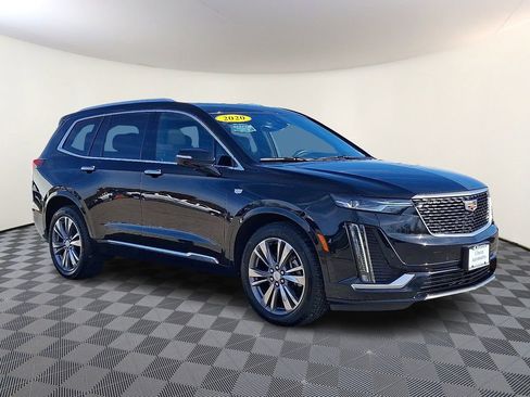 Used 2020 Cadillac XT6 Premium Luxury image 11