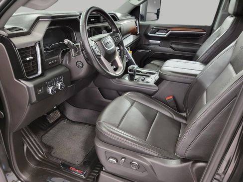 Used 2024 GMC Sierra 1500 Denali w/ Denali Reserve Package image 10