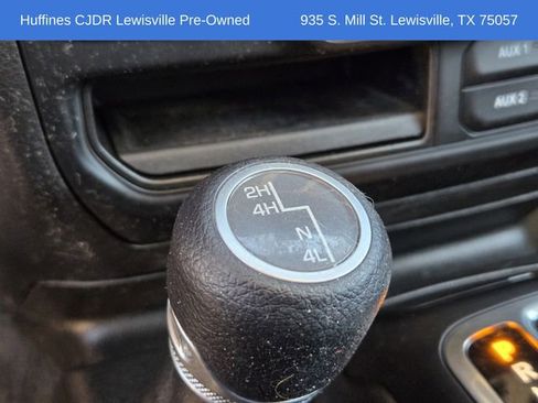 Certified 2022 Jeep Wrangler Unlimited Willys image 23