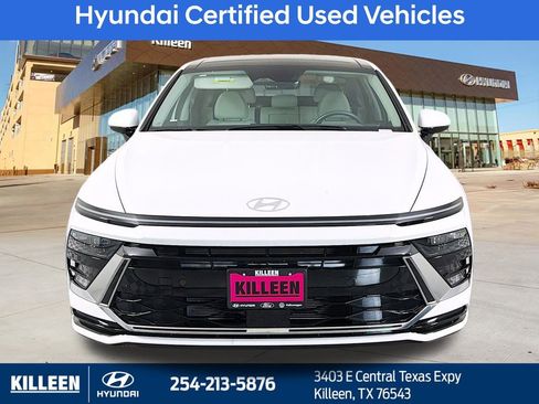 Used 2025 Hyundai Sonata SEL FWD image 2