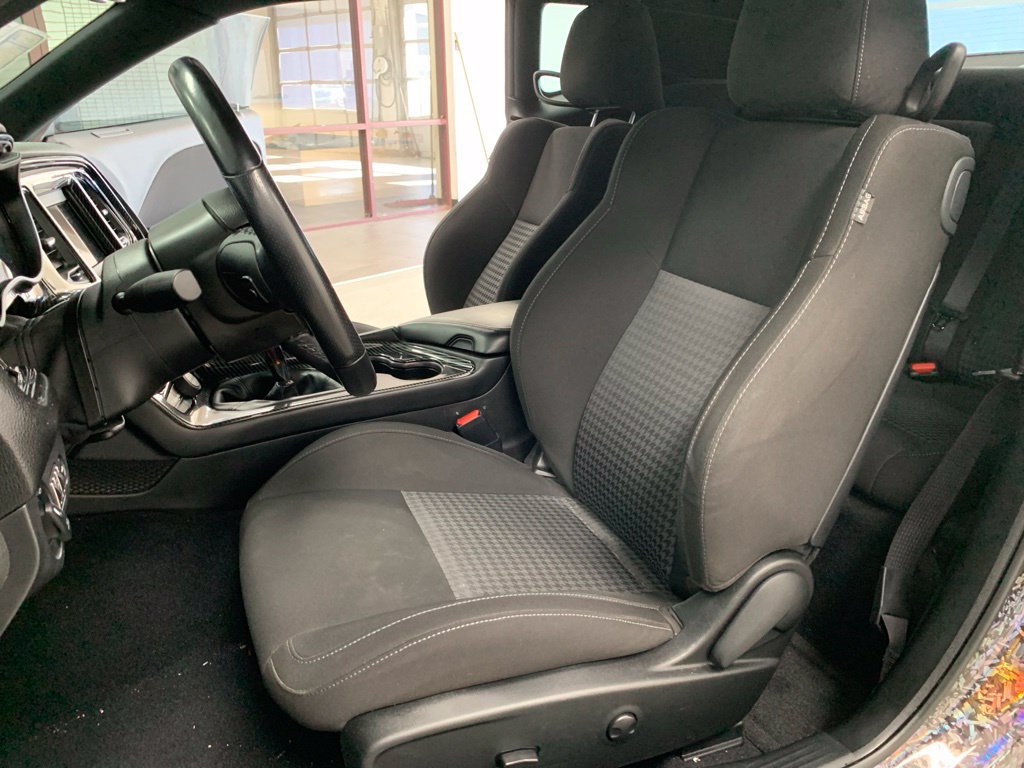 Used 2022 Dodge Challenger R/T w/ Blacktop Package RWD image 12