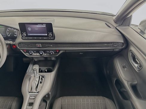 Certified 2024 Honda HR-V Sport image 21