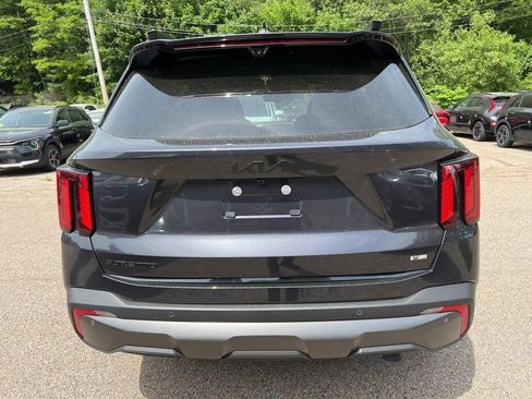 New 2025 Kia Sorento SX Prestige image 3