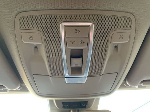 Used 2015 Mercedes-Benz ML 350 SUV image 29