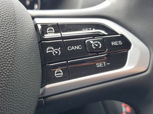 Used 2025 RAM ProMaster 1500 w/ Premium Convenience Group image 11