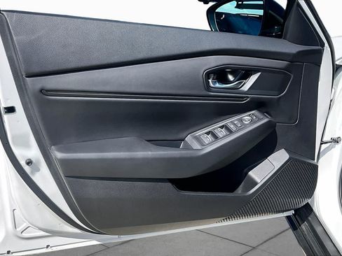 Used 2025 Honda Accord SE image 22