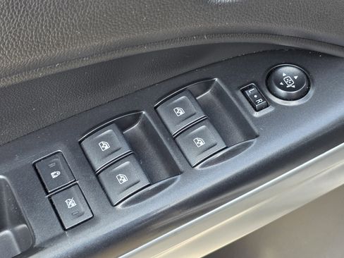 Used 2019 Chevrolet Colorado LT image 24