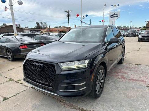 Used 2017 Audi Q7 3.0T Premium Plus w/ Premium Plus Package AWD/4WD image 3