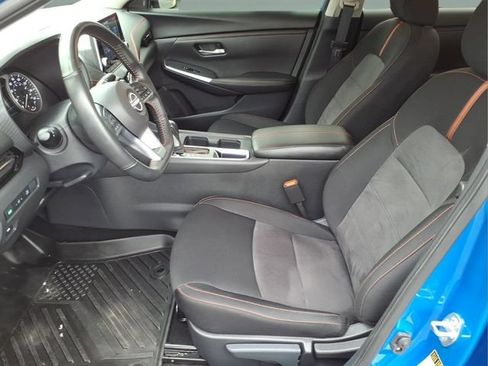 Used 2024 Nissan Sentra SR FWD image 11