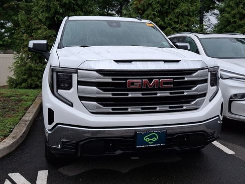 Certified 2024 GMC Sierra 1500 SLE AWD/4WD image 4