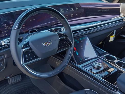 New 2025 Cadillac Escalade Sport w/ Touring Package AWD/4WD image 7