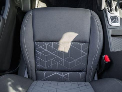 New 2026 Nissan Frontier SV w/ Tow Package image 29